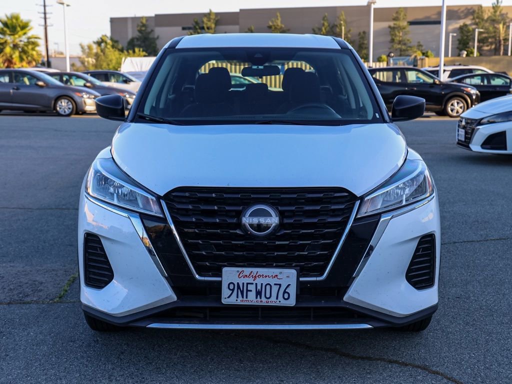 Used 2024 Nissan Kicks S FWD image 9
