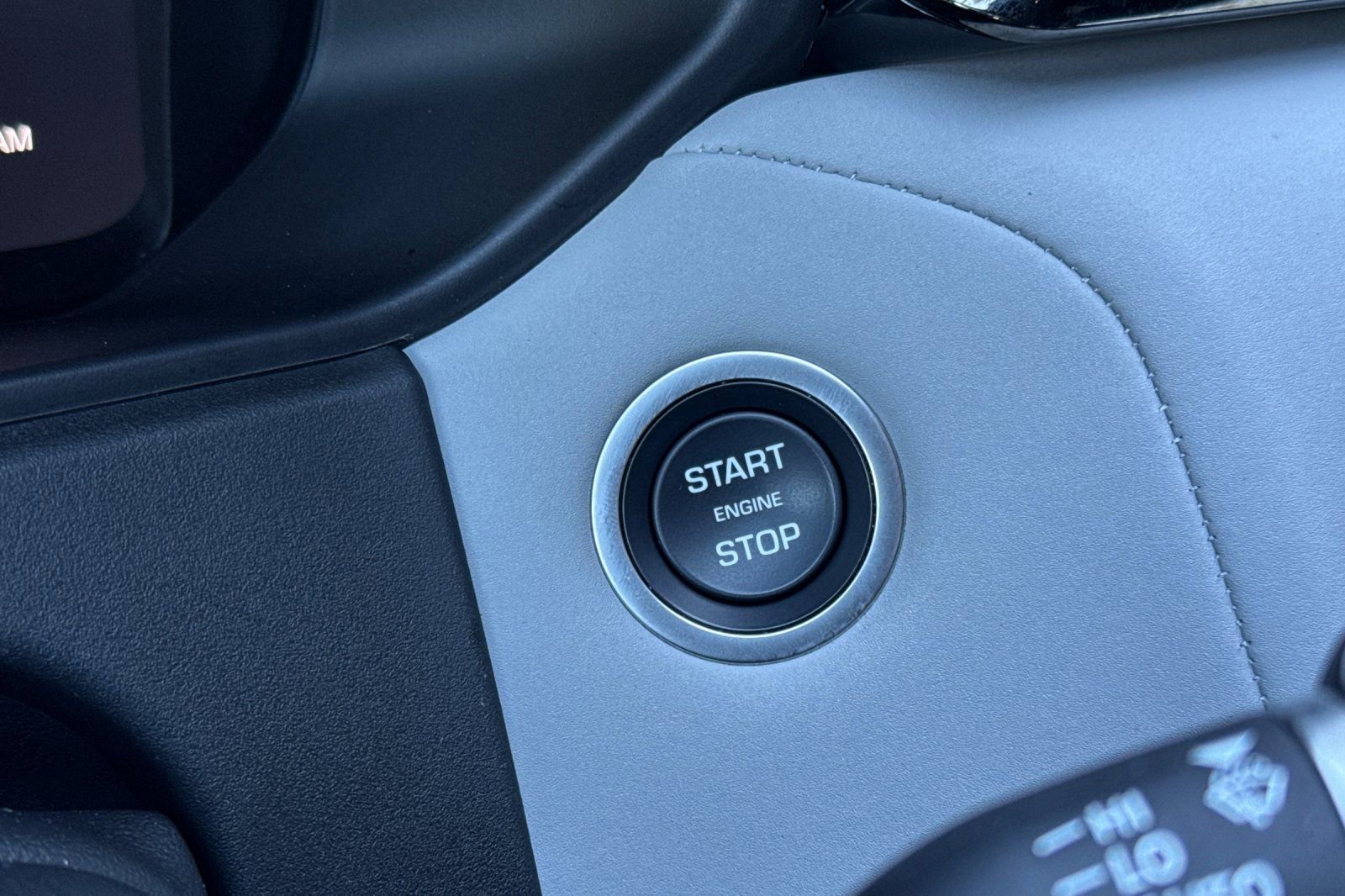 Used 2026 Land Rover Range Rover Velar Dynamic SE image 26