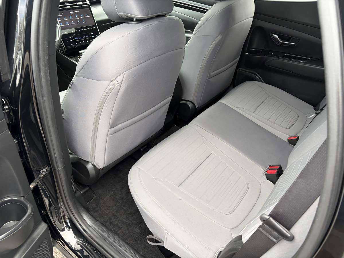 Used 2023 Hyundai Santa Cruz SEL Premium AWD/4WD image 22