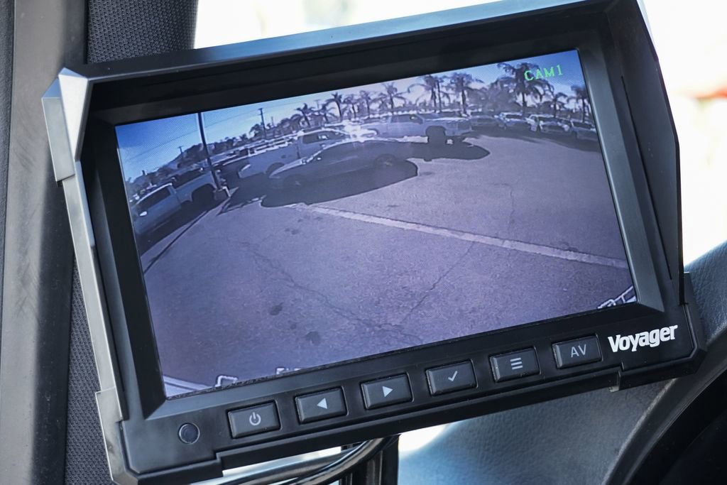 Used 2019 Freightliner Sprinter 3500 image 32