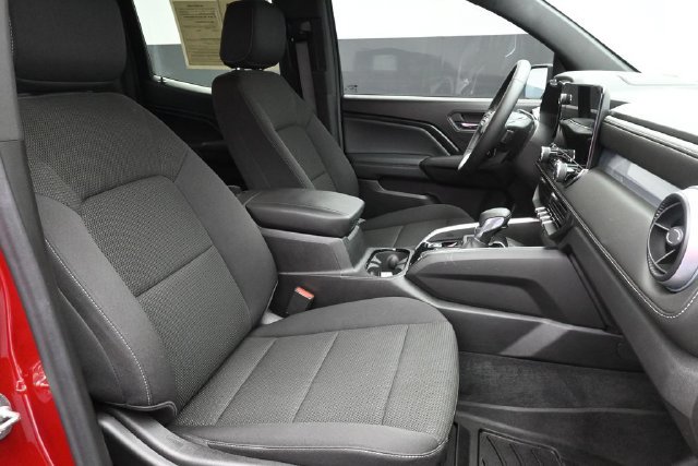 Used 2024 Chevrolet Colorado LT w/ LT Convenience Package RWD image 32