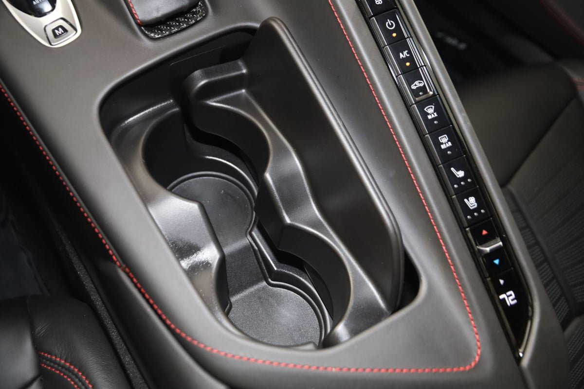 Used 2021 Chevrolet Corvette Stingray Premium Cpe w/ Z51 Performance Package RWD image 43