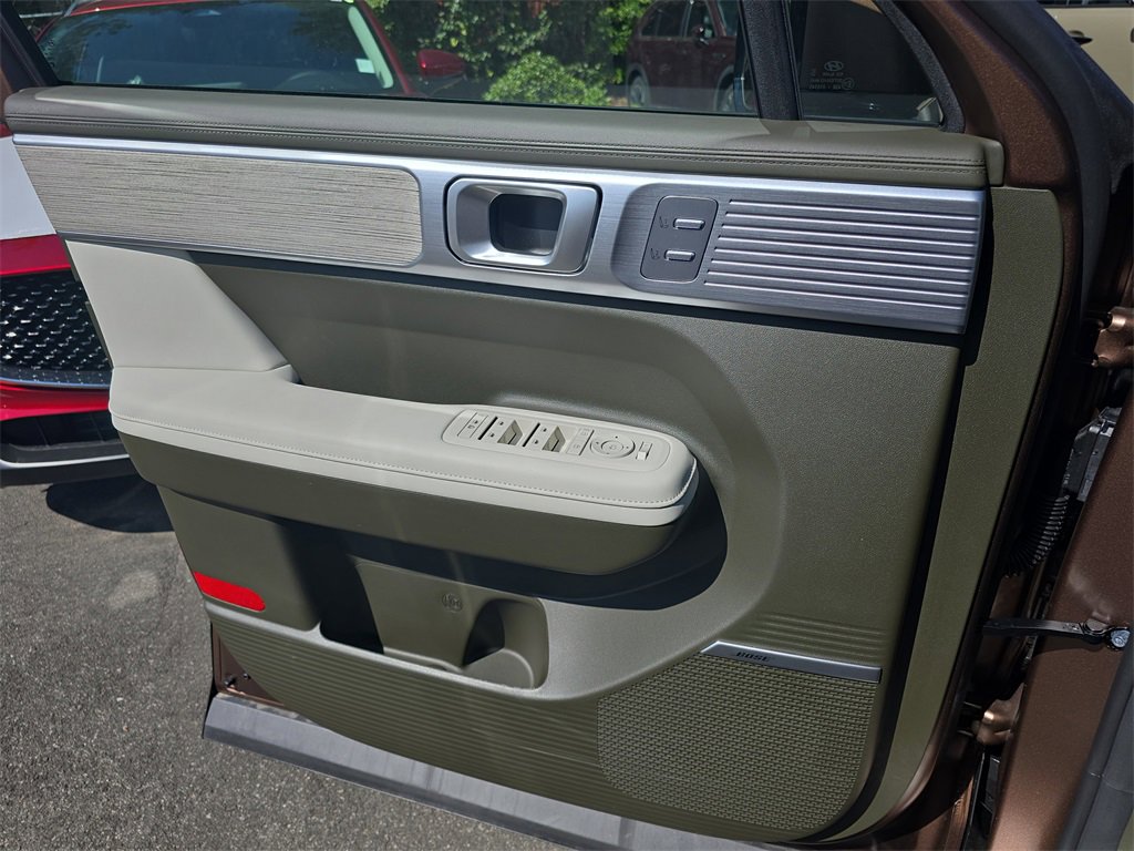 New 2025 Hyundai Santa Fe Calligraphy image 29