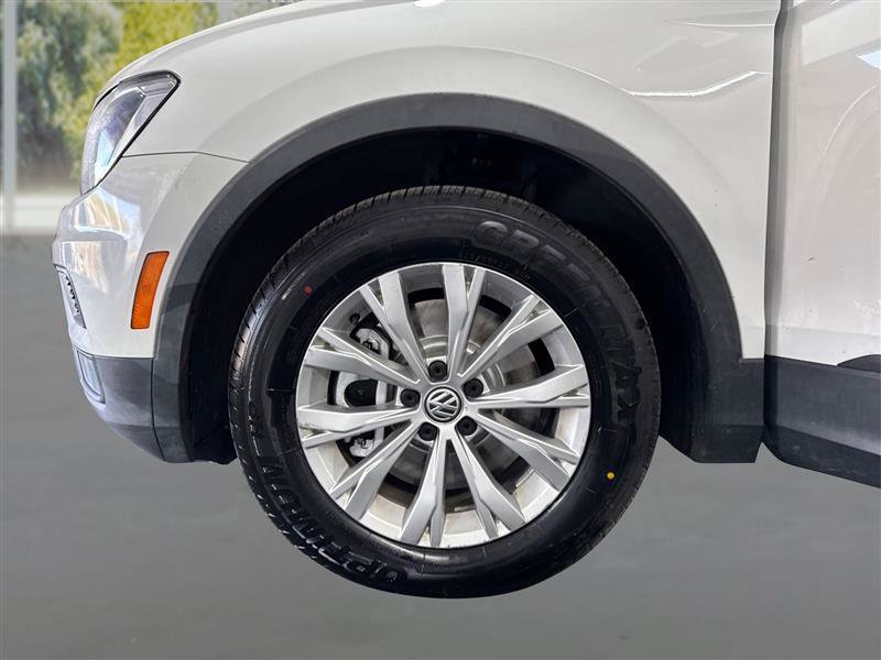 Used 2018 Volkswagen Tiguan S w/ Front Fog Lights Package AWD/4WD image 18