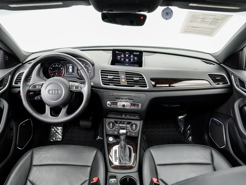 Used 2016 Audi Q3 2.0T Prestige w/ Prestige Package AWD/4WD image 21
