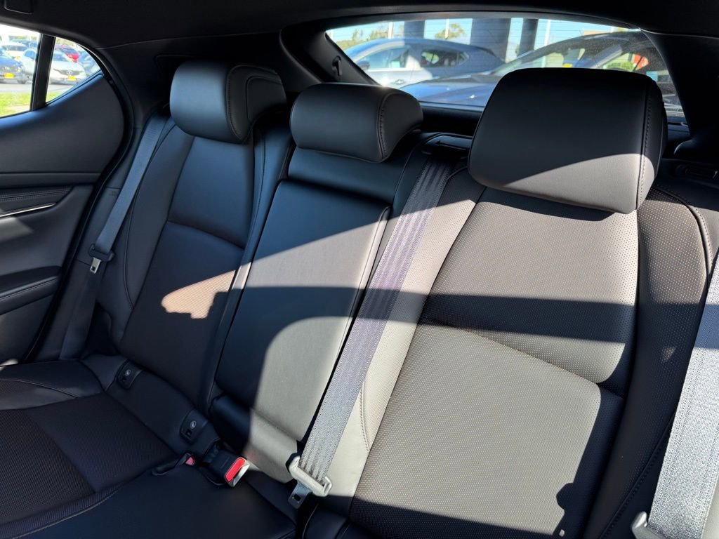 New 2026 MAZDA MAZDA3 2.5 S Hatchback w/ Premium Pkg image 18