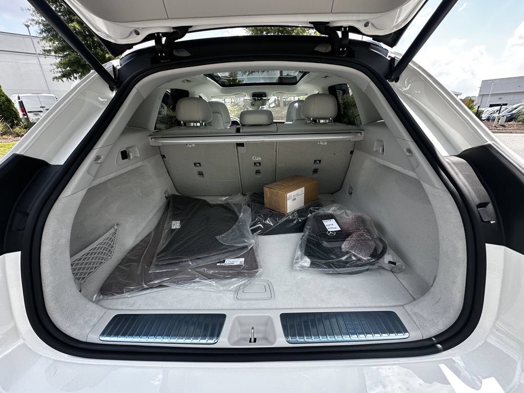 New 2027 Mercedes-Benz EQE 320+ SUV image 21