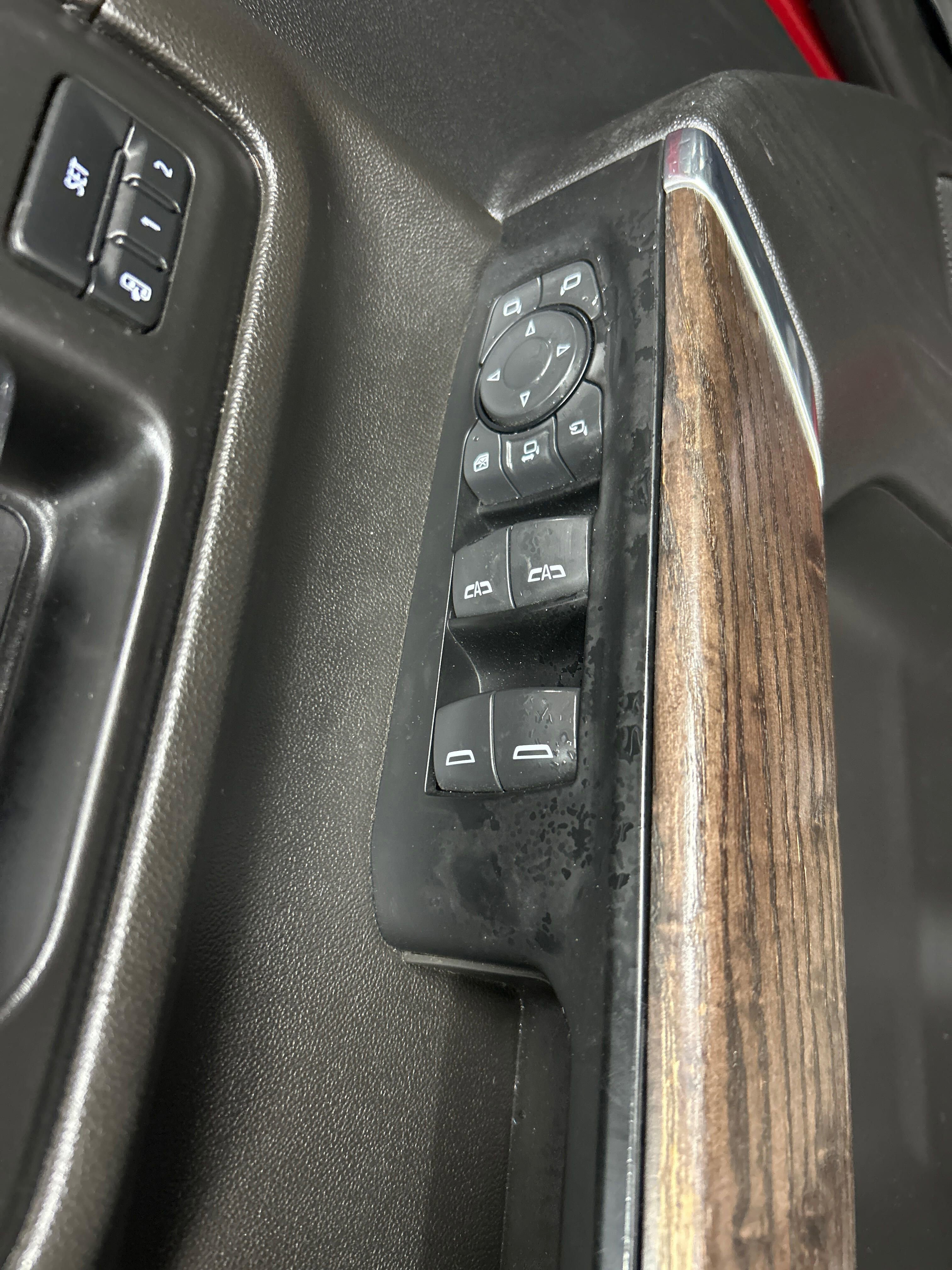 Used 2022 GMC Sierra 3500 Denali w/ Denali Ultimate Package image 9