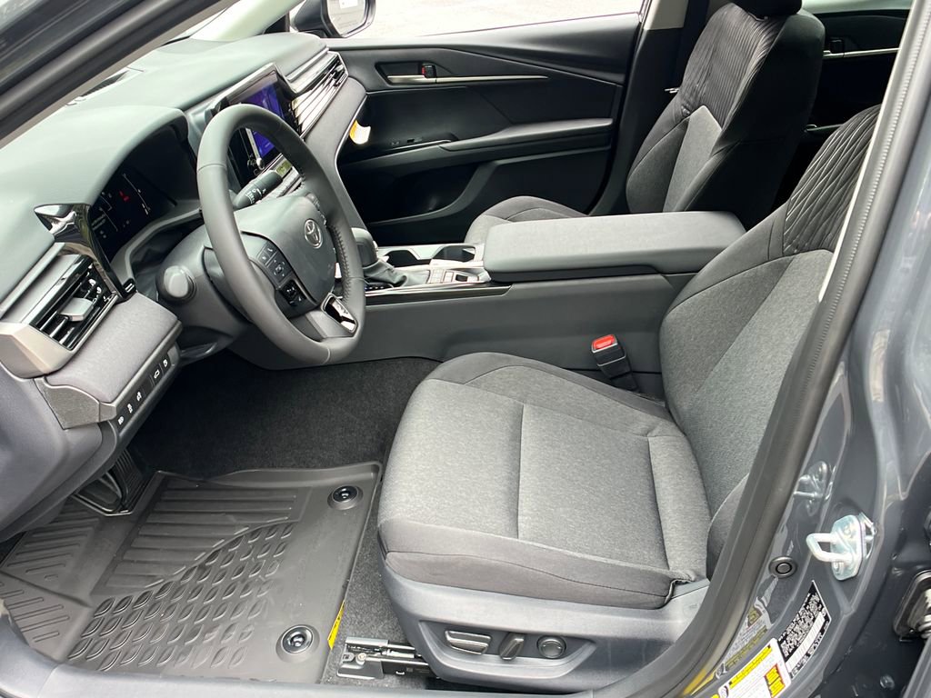 New 2026 Toyota Camry LE w/ Convenience Package image 9