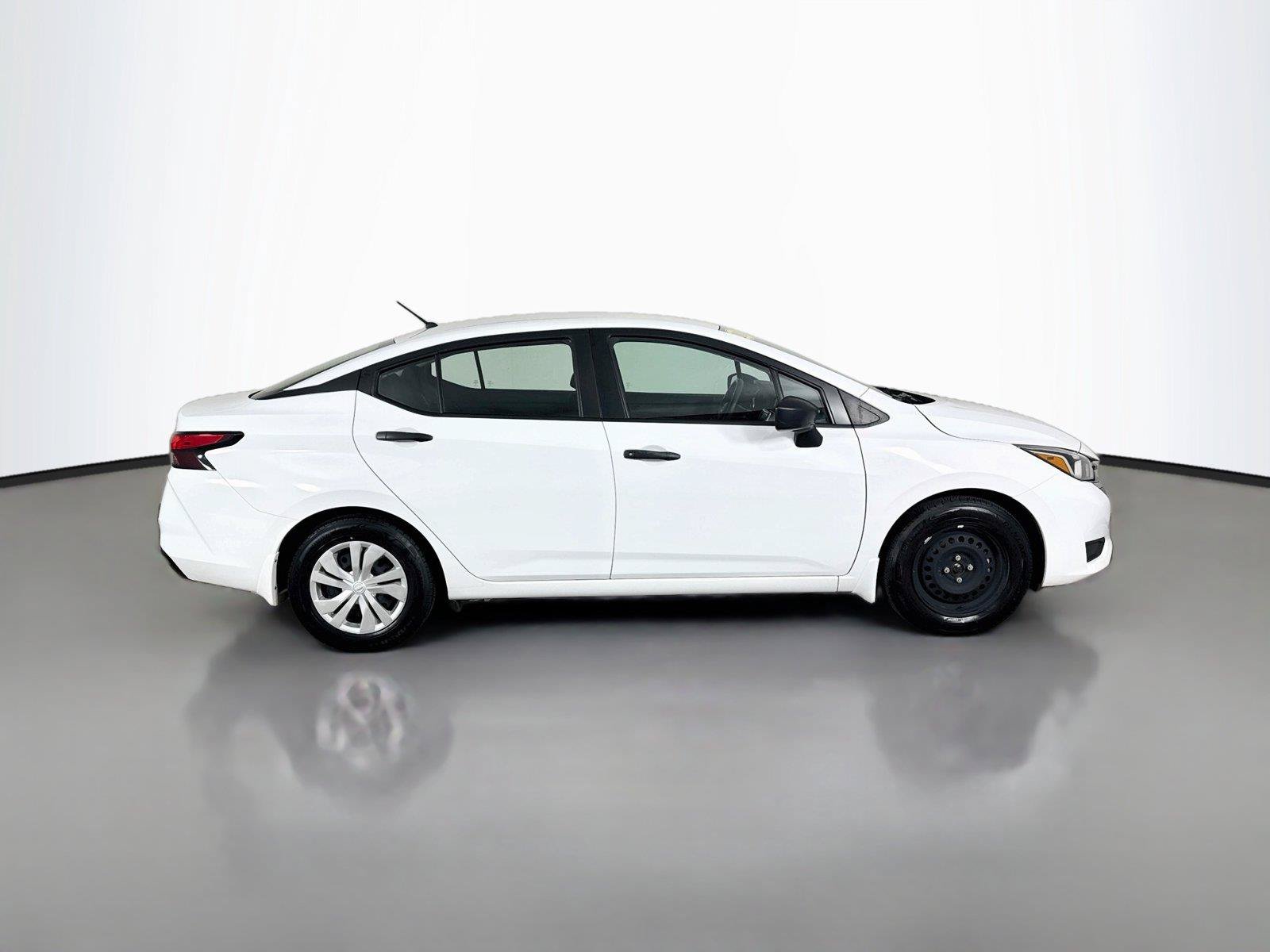 Used 2024 Nissan Versa S w/ Trunk Package FWD image 16