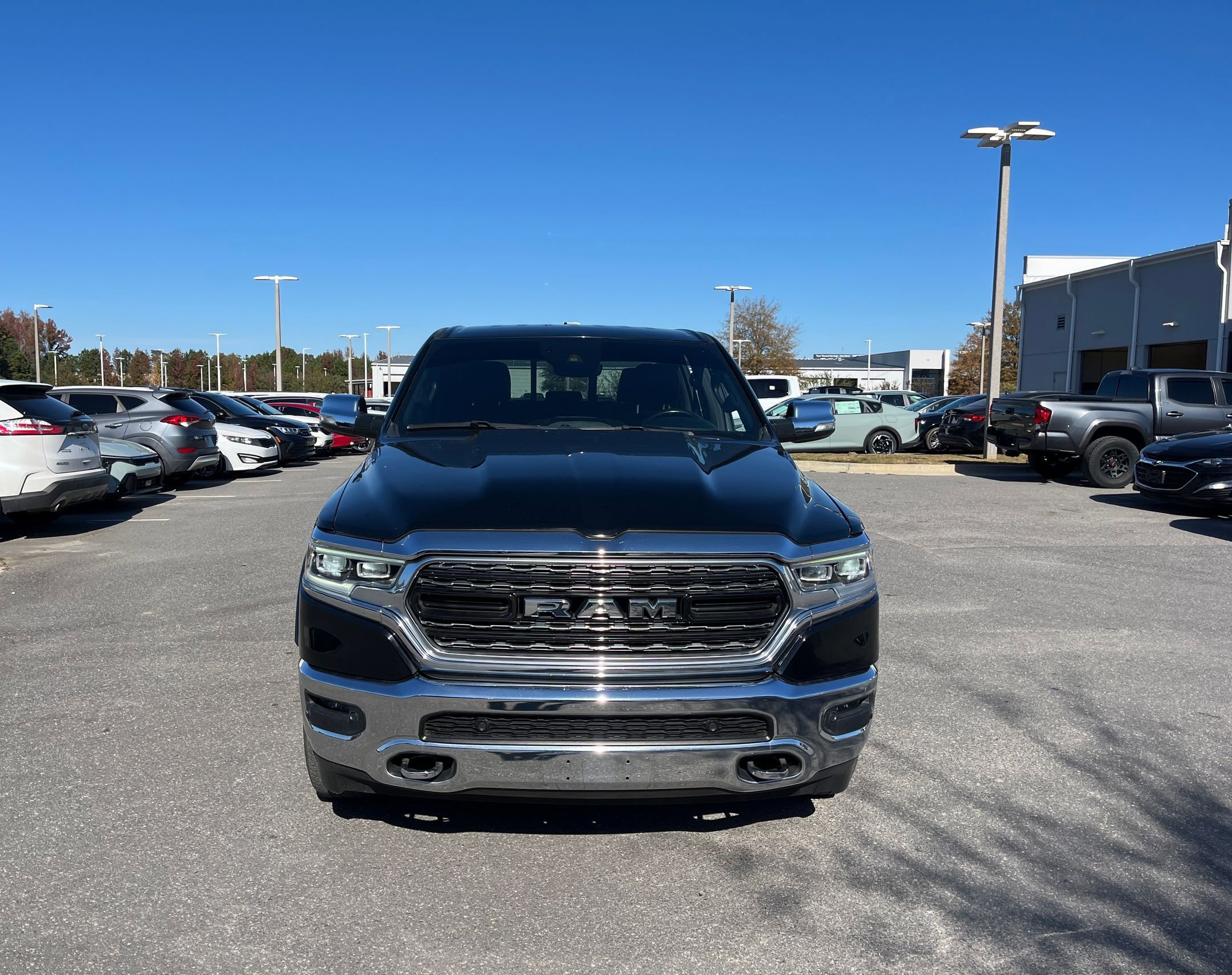Used 2022 RAM 1500 Limited image 3