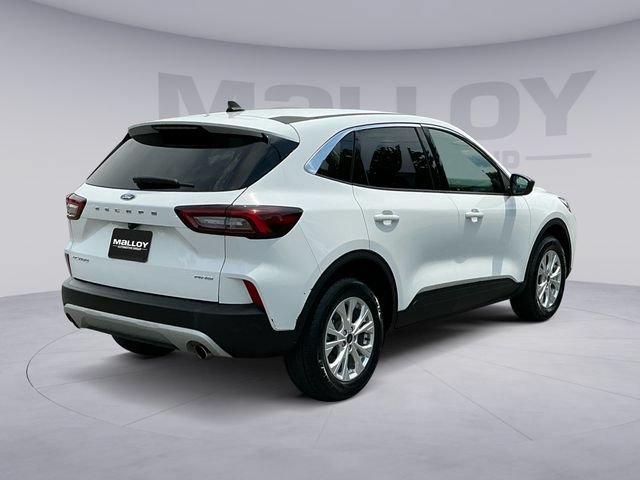 Used 2024 Ford Escape Active AWD/4WD image 5