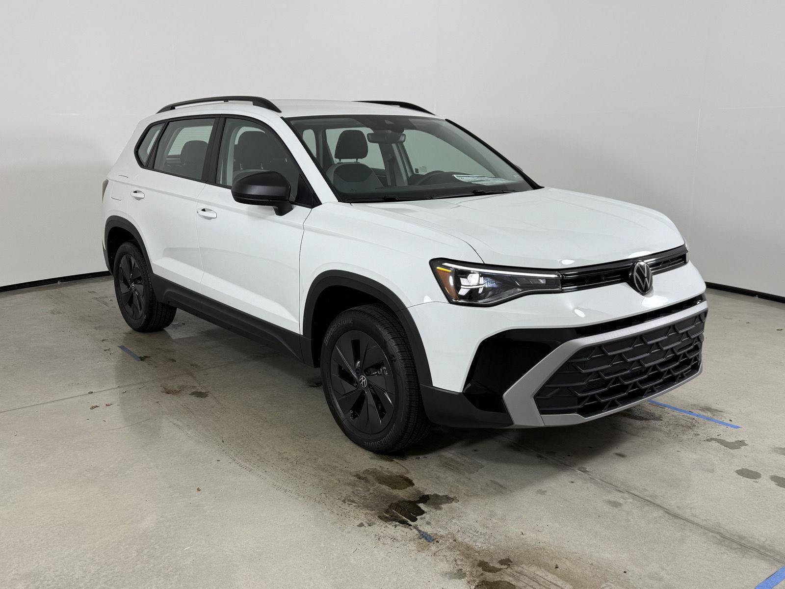New 2027 Volkswagen Taos S FWD image 3