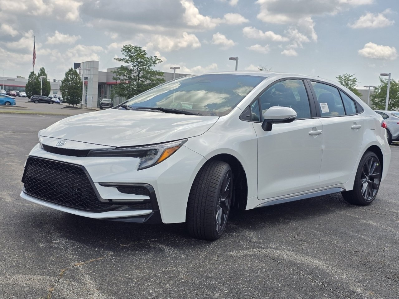 New 2026 Toyota Corolla SE FWD image 11
