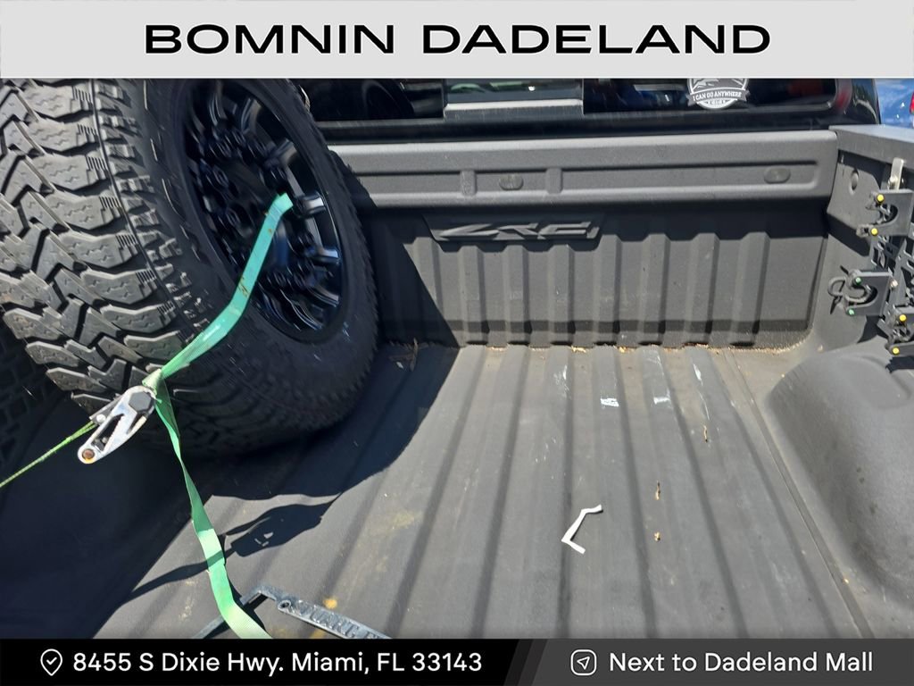 Used 2018 Chevrolet Colorado ZR2 image 8