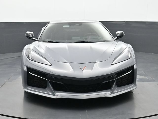 Used 2025 Chevrolet Corvette Z06 RWD image 19