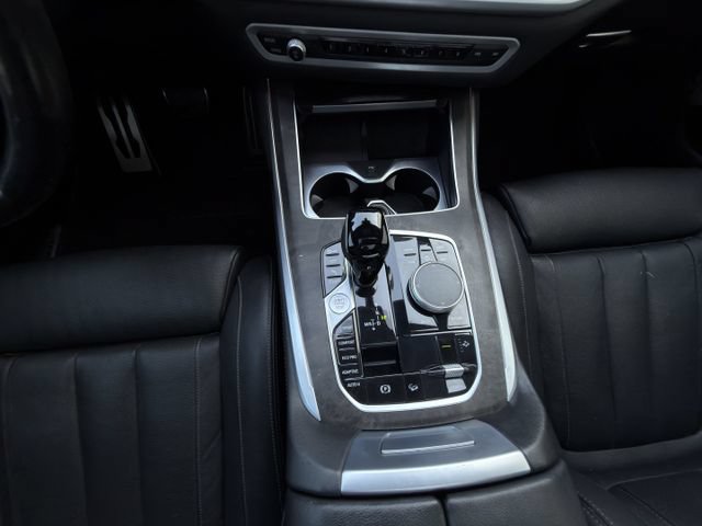 Used 2022 BMW X7 M50i AWD/4WD image 21