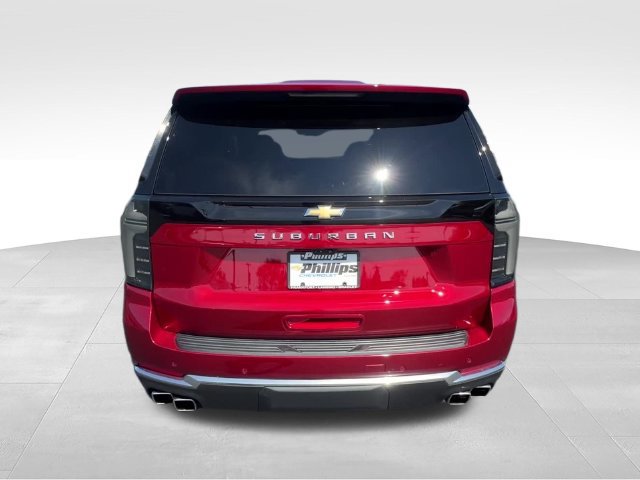 Certified 2025 Chevrolet Suburban High Country AWD/4WD image 5