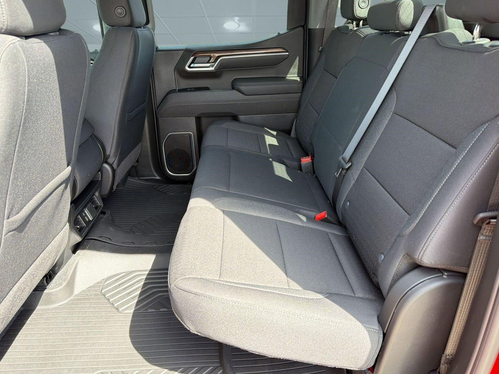 New 2026 Chevrolet Silverado 1500 LT w/ Z71 Off-Road Package image 13