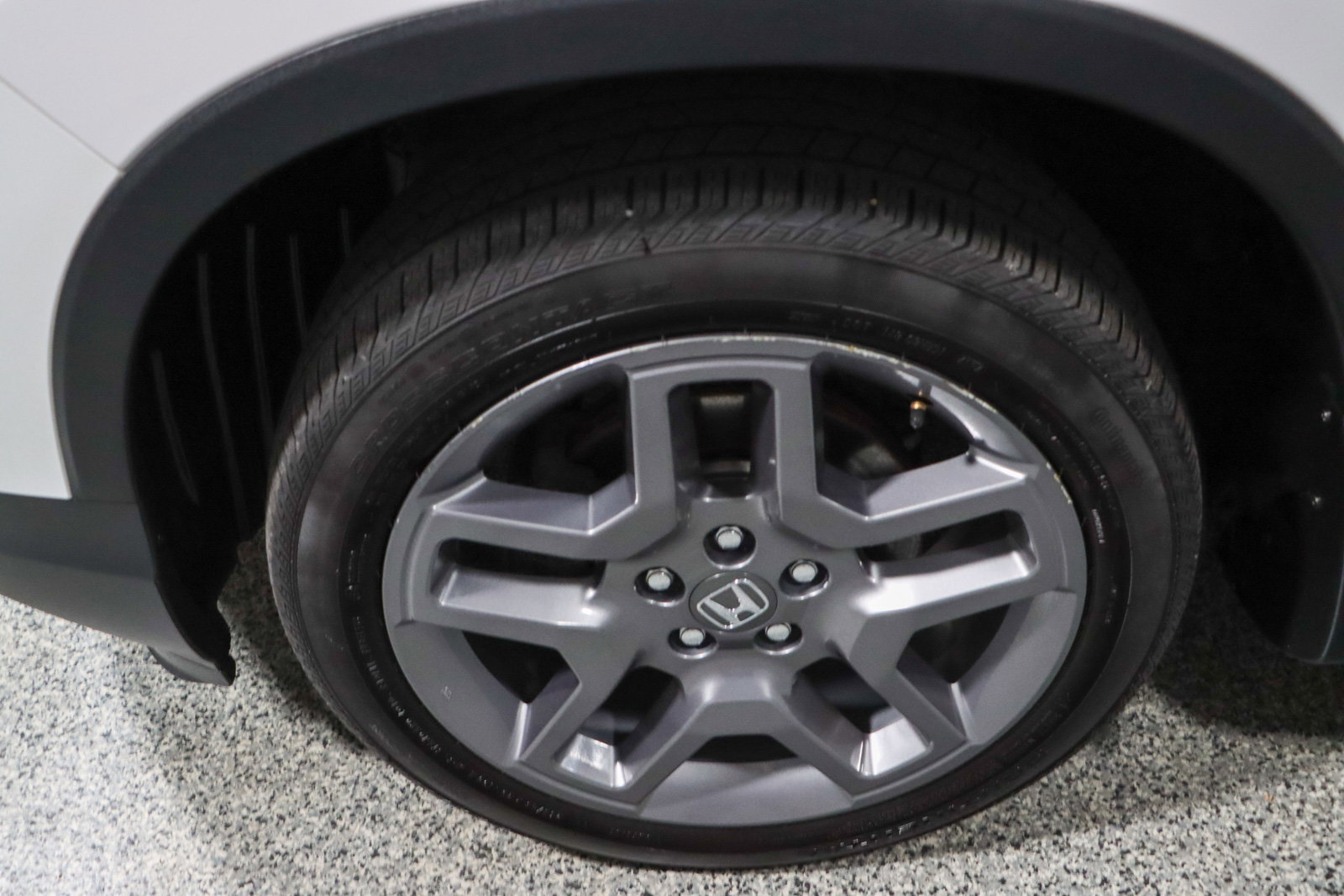 Used 2023 Honda Passport EX-L image 11