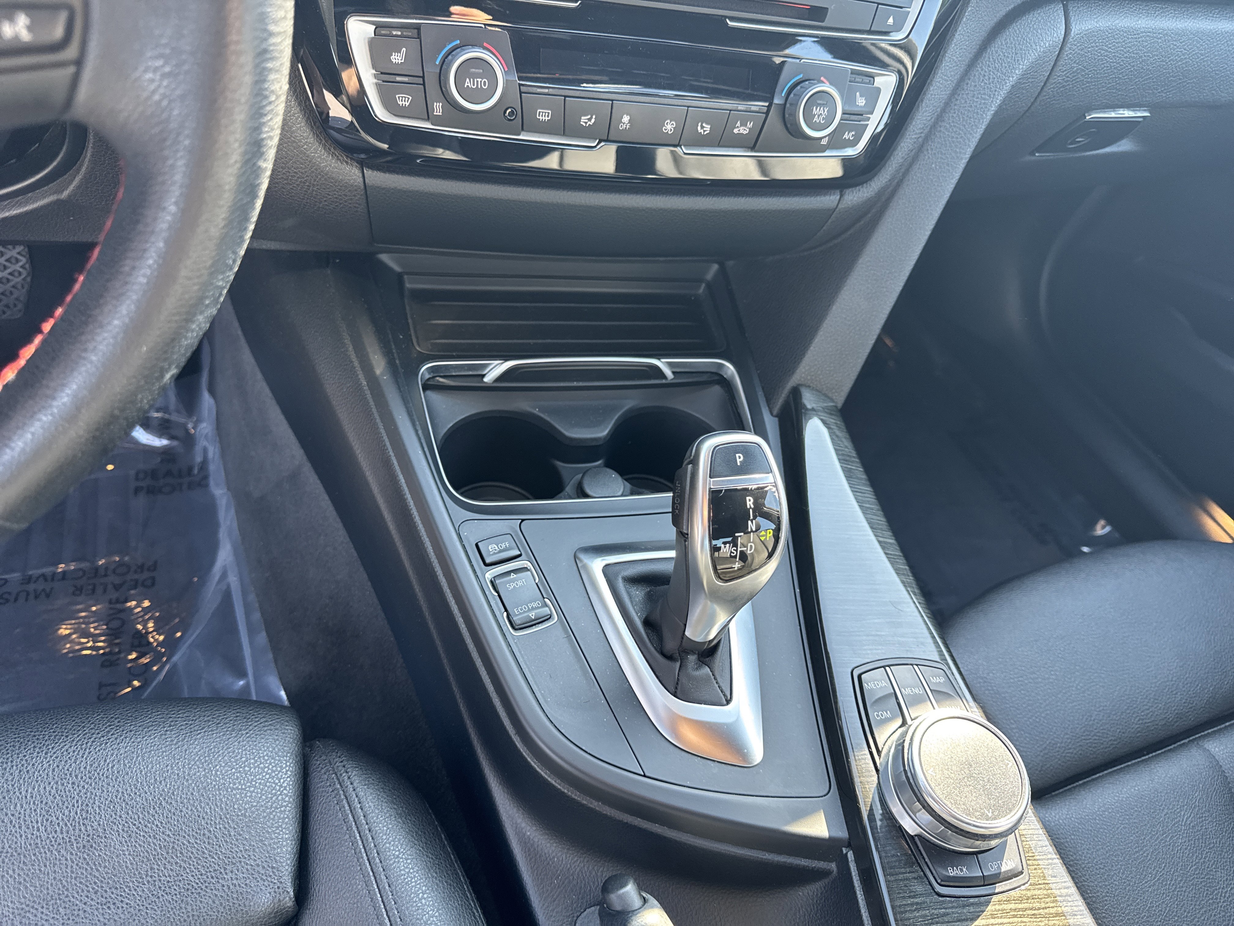 Used 2018 BMW 330i xDrive Sedan w/ Convenience Package AWD/4WD image 12