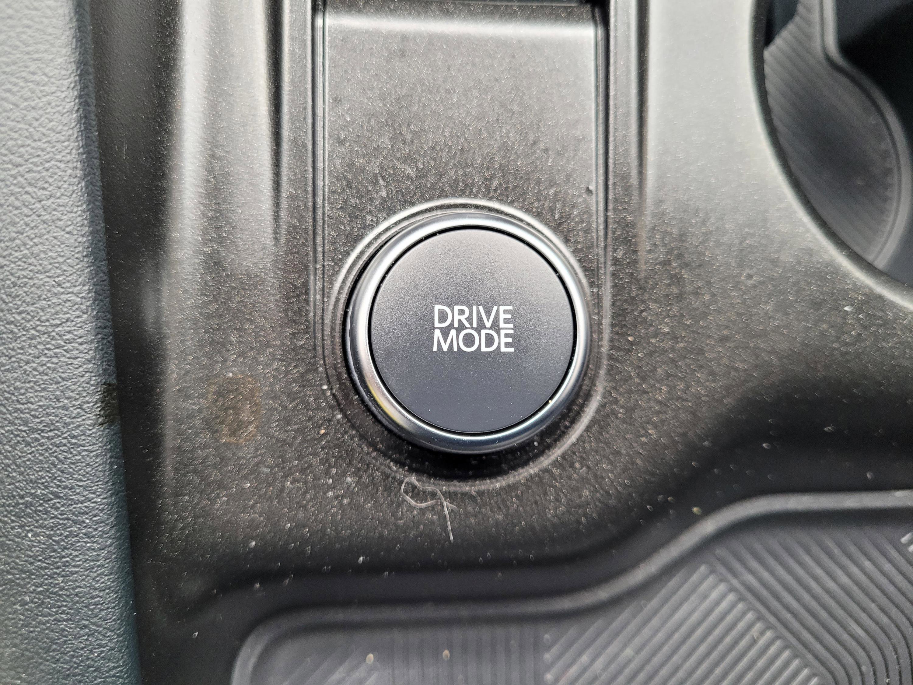 Used 2025 Ford Explorer ST image 24