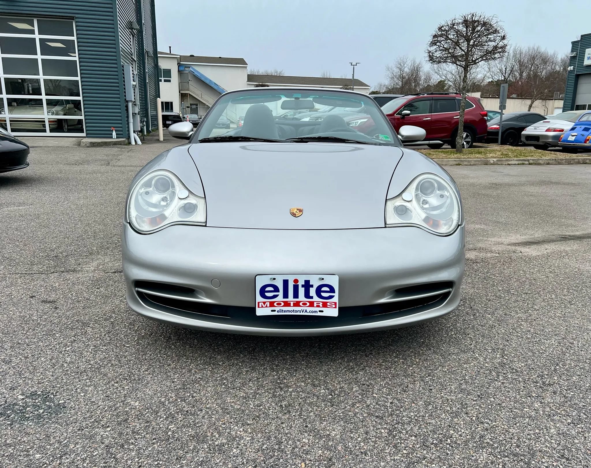Used 2002 Porsche 911 Carrera RWD image 2