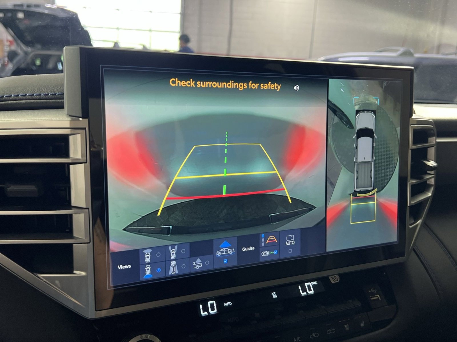 Used 2025 Toyota Tundra Platinum image 20