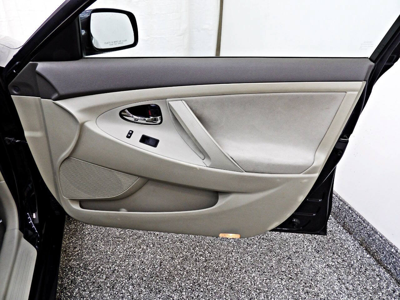 Used 2008 Toyota Camry Hybrid FWD image 11