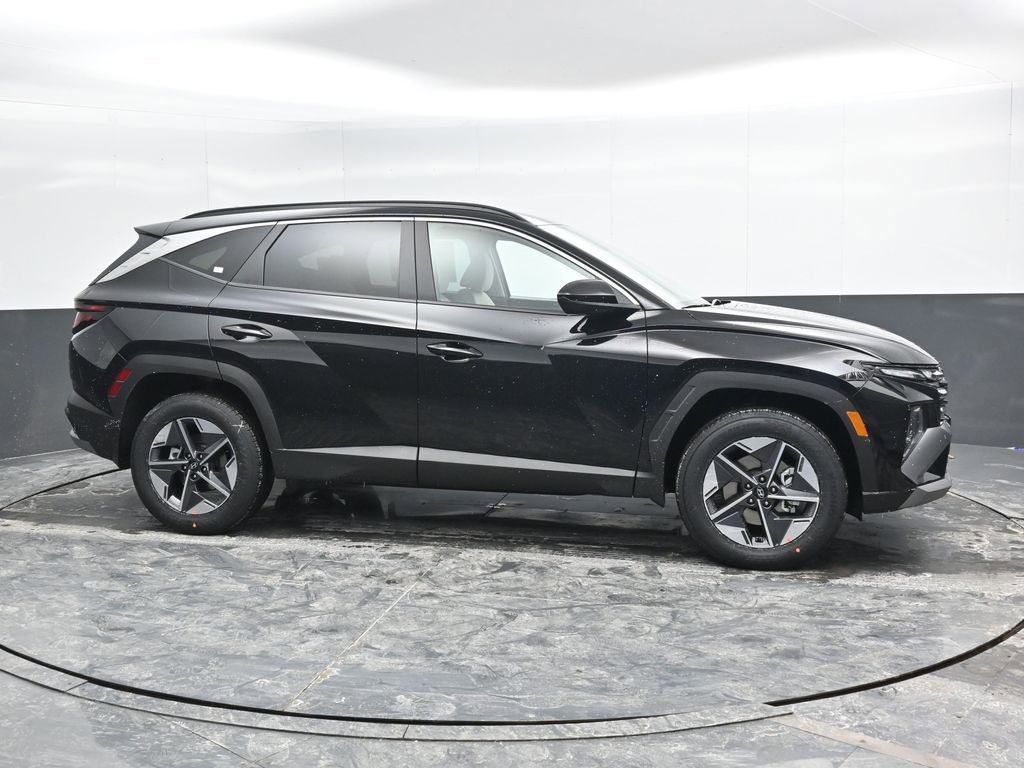 New 2026 Hyundai Tucson SEL image 3