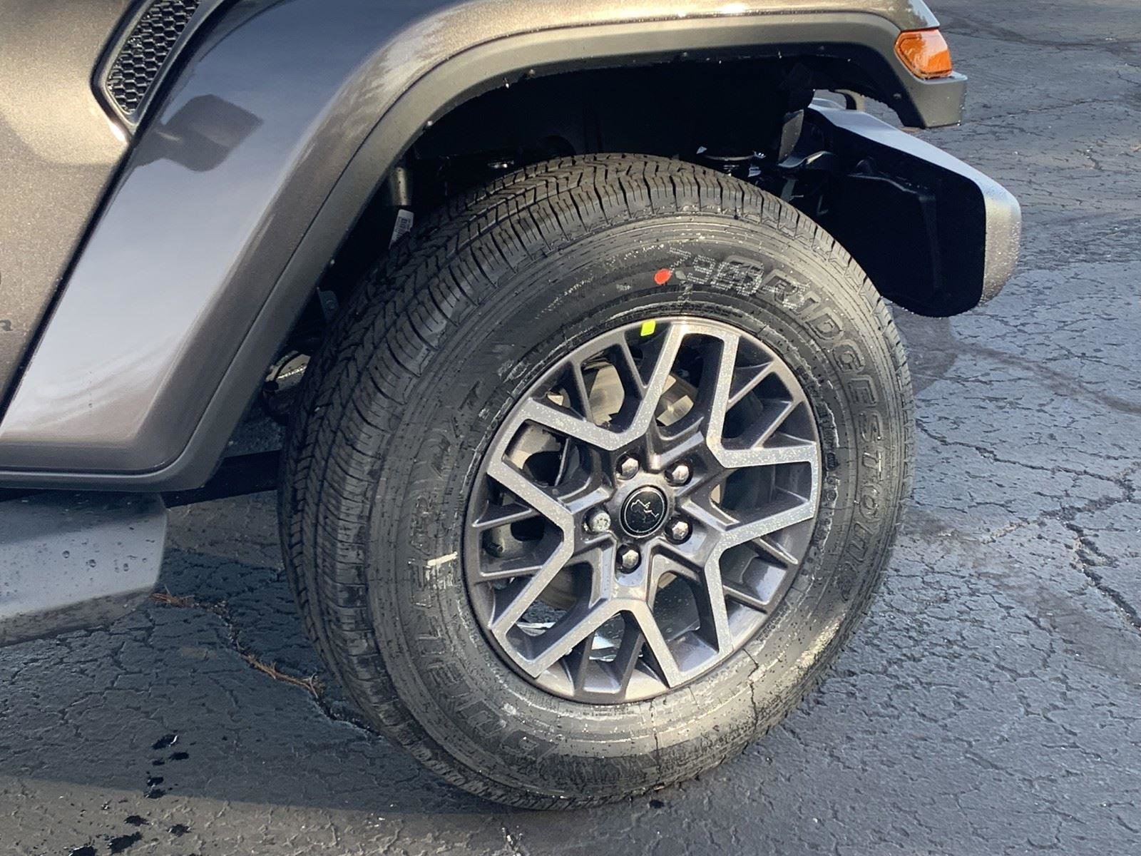 New 2025 Jeep Wrangler Sahara w/ Safety Group image 9