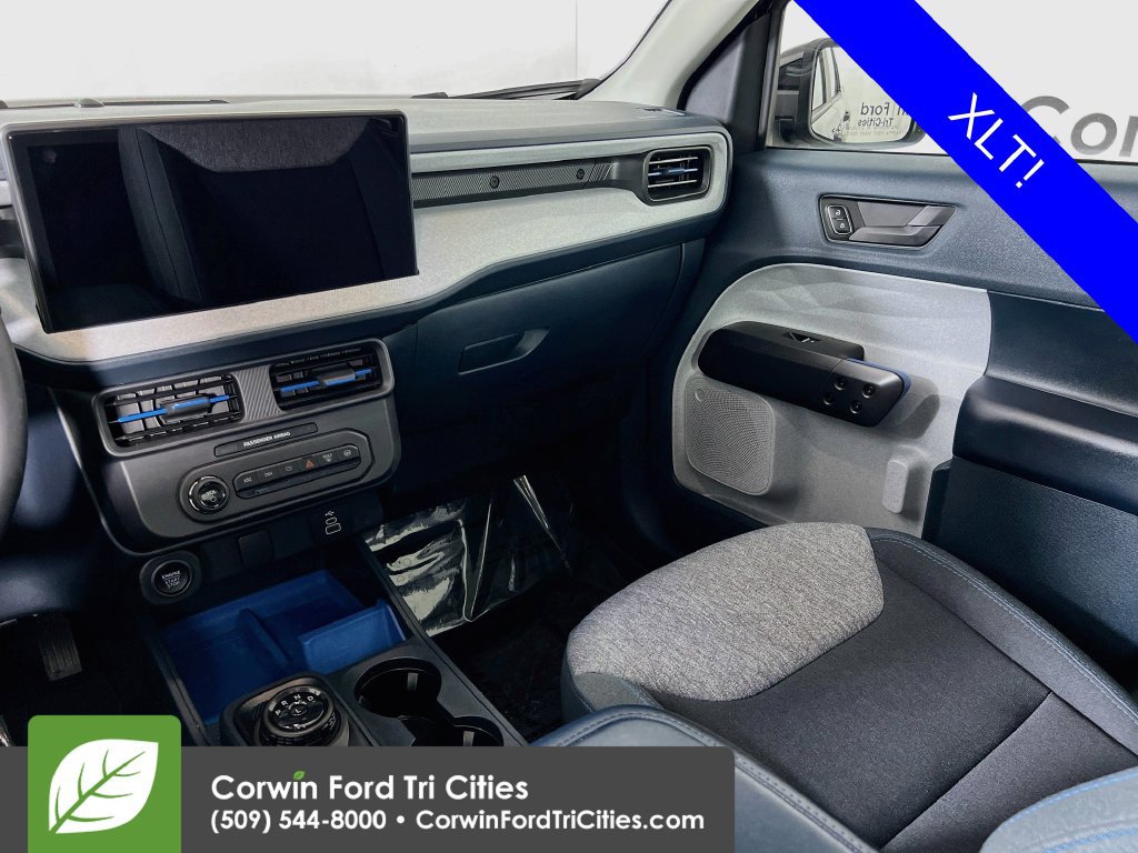 Certified 2025 Ford Maverick XLT w/ XLT Luxury Package AWD/4WD image 24