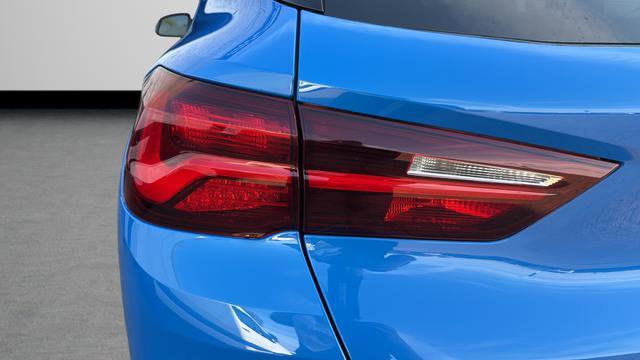 Used 2023 BMW X2 sDrive28i w/ M Sport Package image 31
