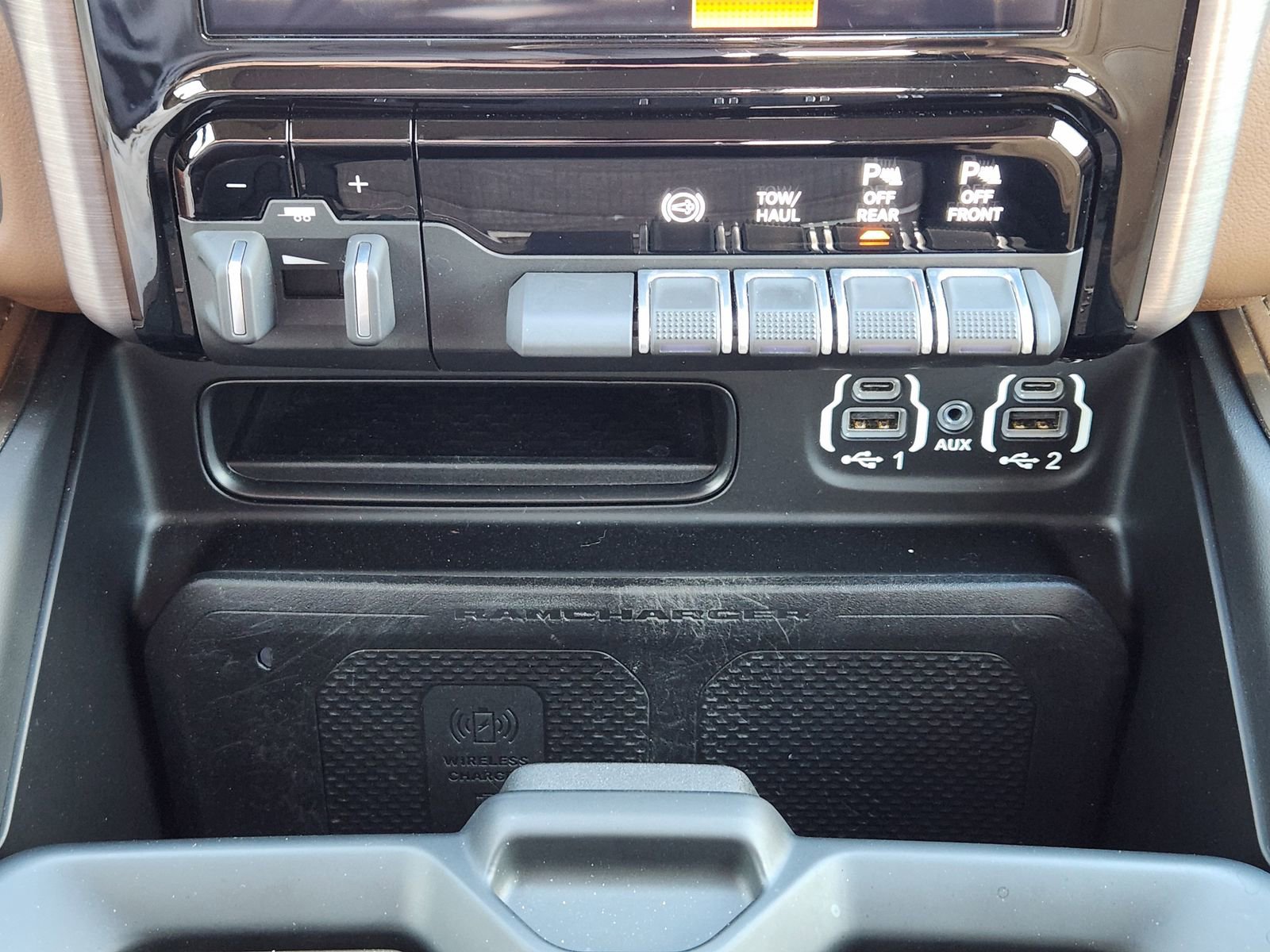 Used 2022 RAM 2500 Limited image 30