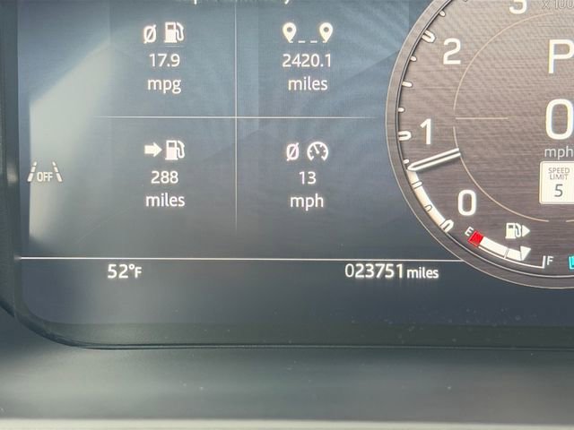 Used 2025 Land Rover Defender 110 S image 21