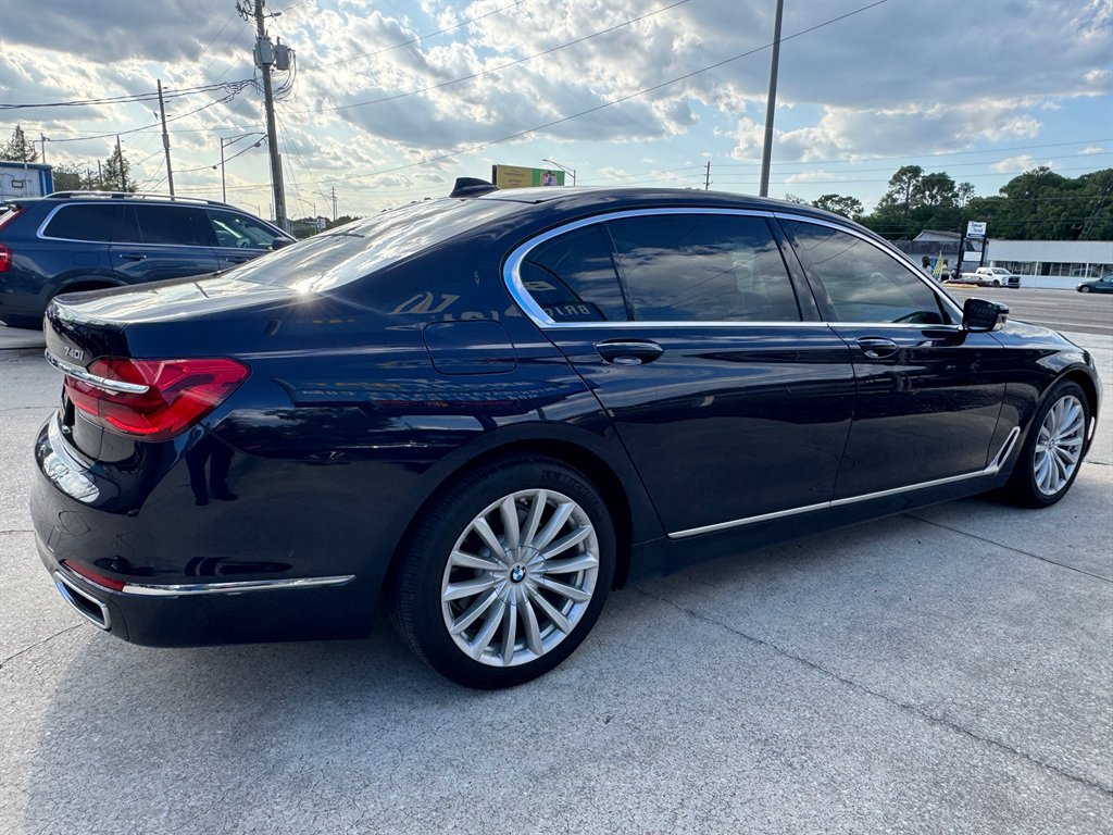Used 2016 BMW 740i RWD image 5