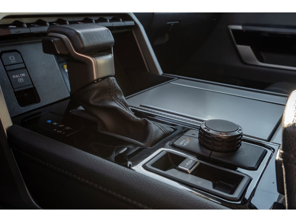 Used 2024 Toyota Sequoia Limited image 26