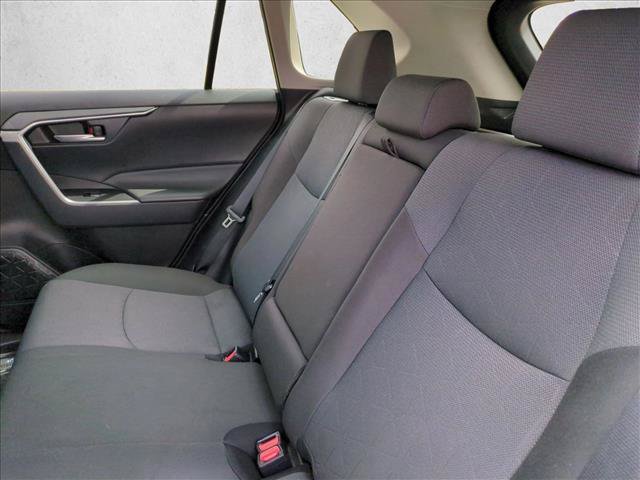 Used 2025 Toyota RAV4 XLE FWD image 17