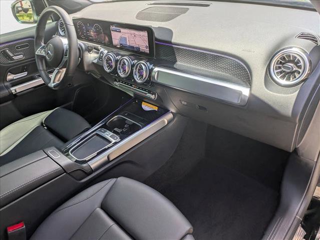 Used 2025 Mercedes-Benz GLB 250 image 20