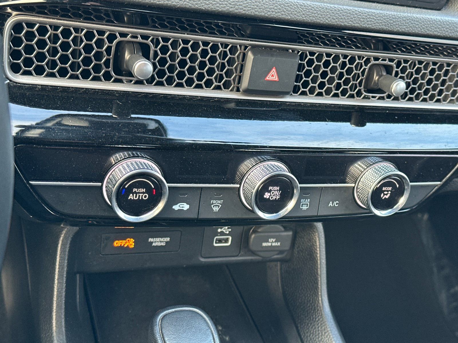 Used 2023 Honda Civic Sport image 18