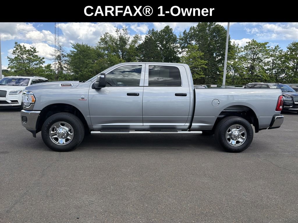 Used 2024 RAM 2500 Tradesman w/ Chrome Appearance Group AWD/4WD image 2