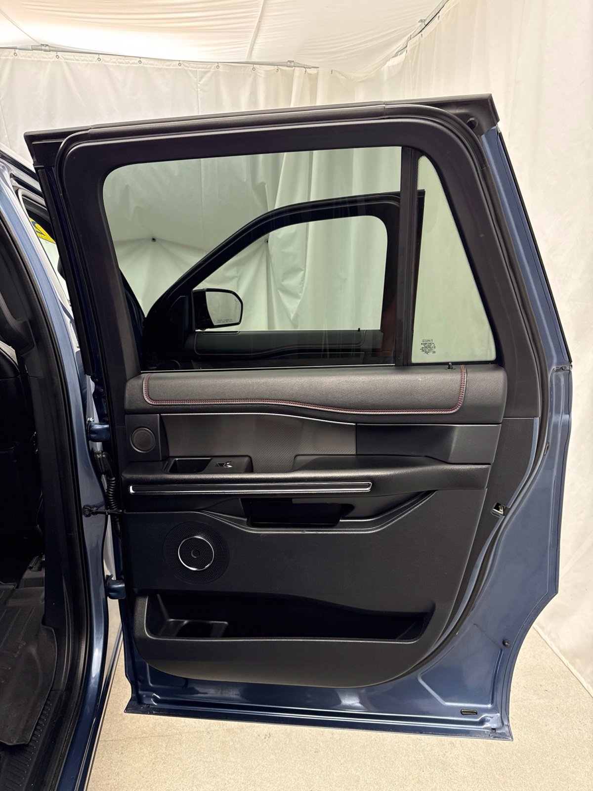 Used 2020 Ford Expedition Max Limited w/ Equipment Group 303A AWD/4WD image 37