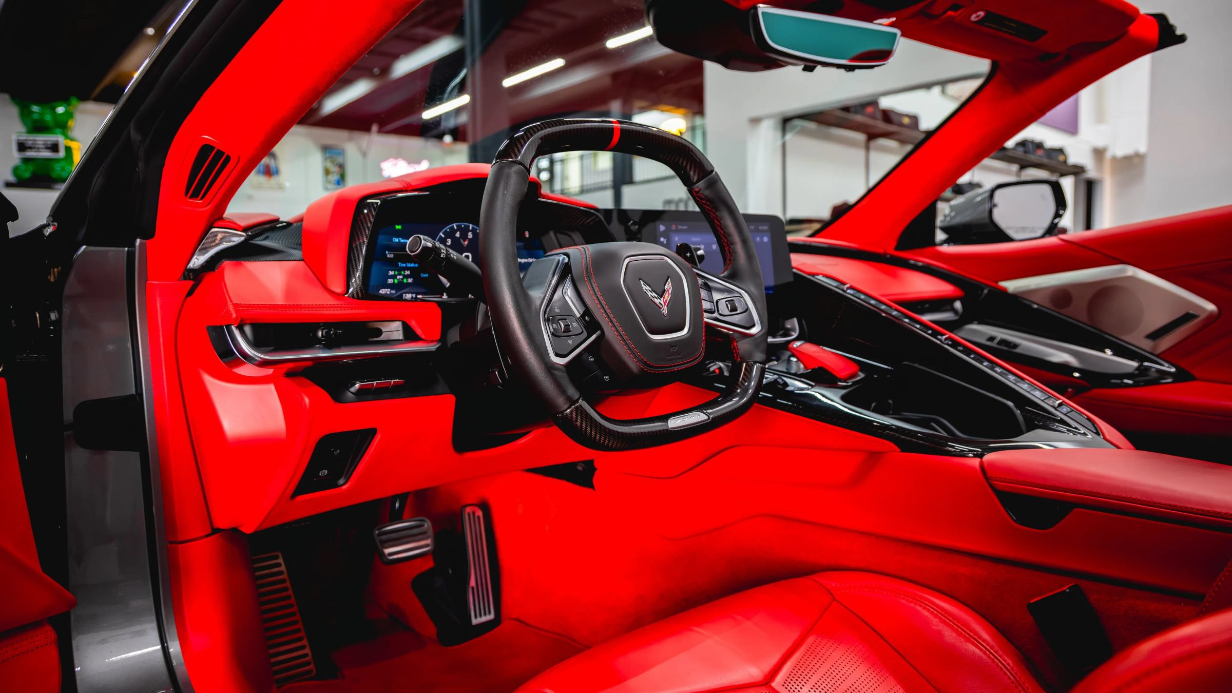 Used 2024 Chevrolet Corvette Z06 w/ Z07 Performance Package RWD image 43