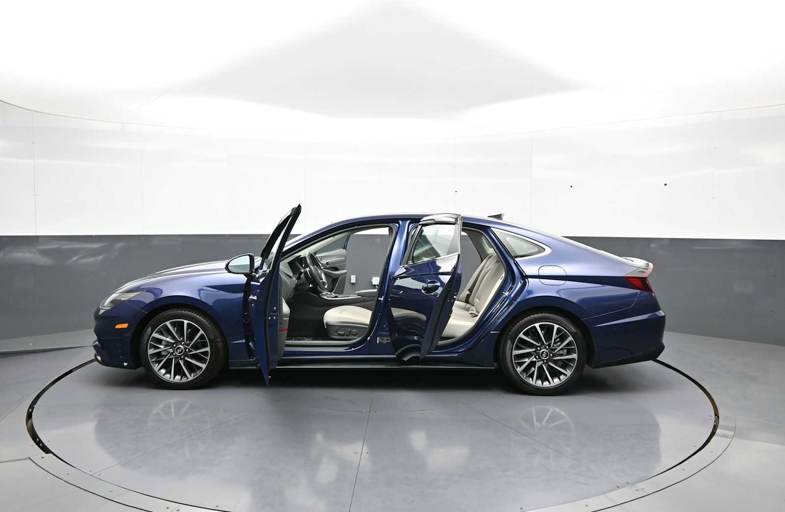 Certified 2022 Hyundai Sonata Limited FWD image 44