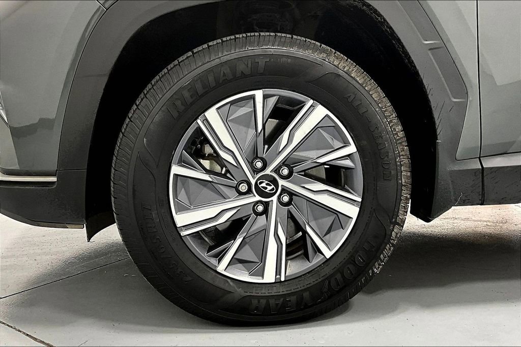 Used 2022 Hyundai Tucson Blue image 11