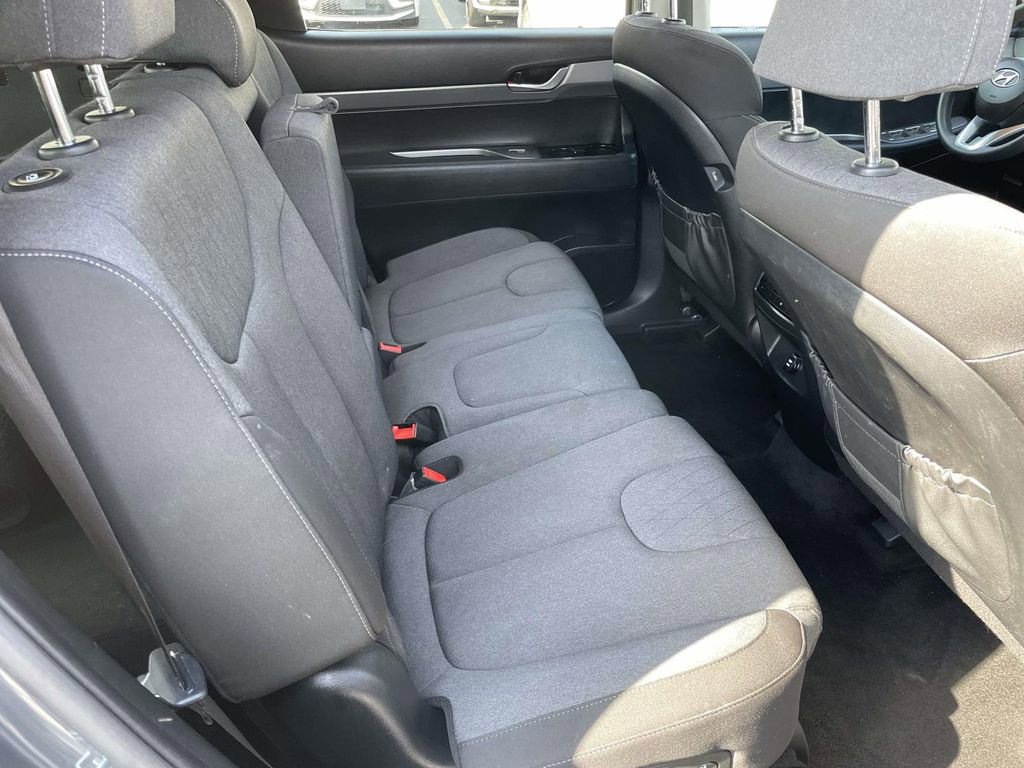 Used 2021 Hyundai Palisade SE image 44