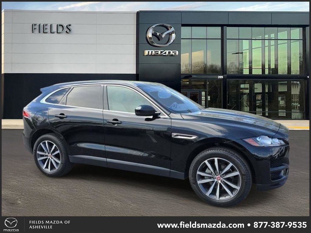 Used 2020 Jaguar F-PACE Prestige image 1