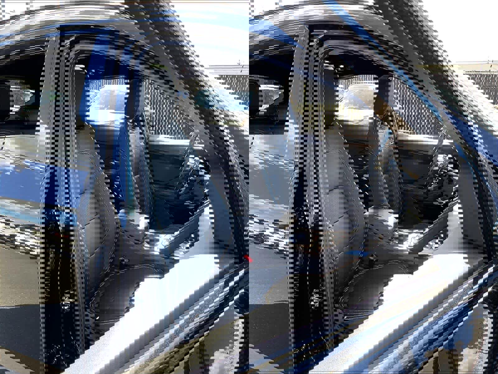 Used 2024 Jaguar E-PACE R-Dynamic SE image 9