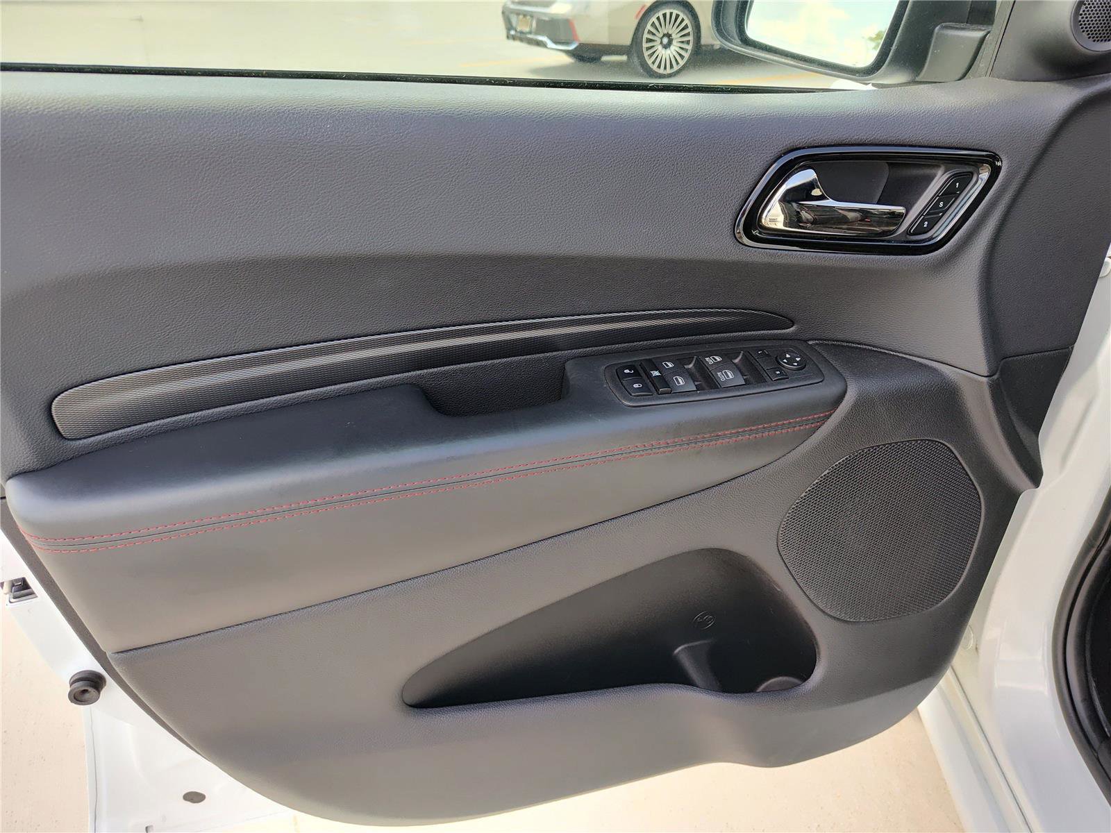 Used 2024 Dodge Durango GT image 16