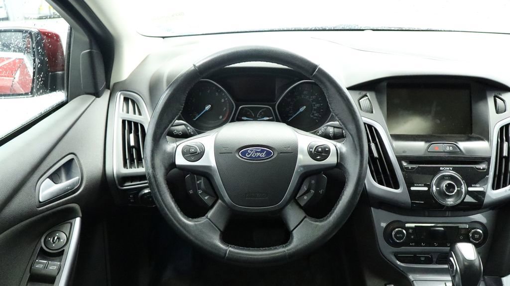 Used 2013 Ford Focus Titanium image 21